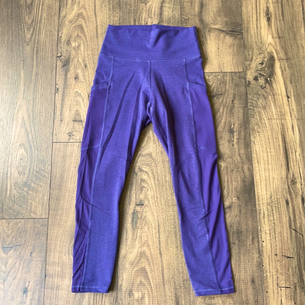 Capri length Fabletics leggings - XS